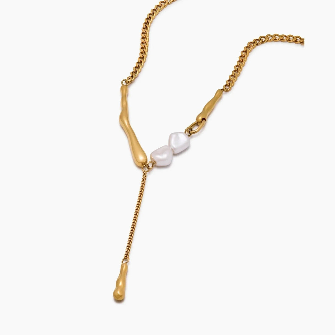 Elara Bar Pearl Necklace