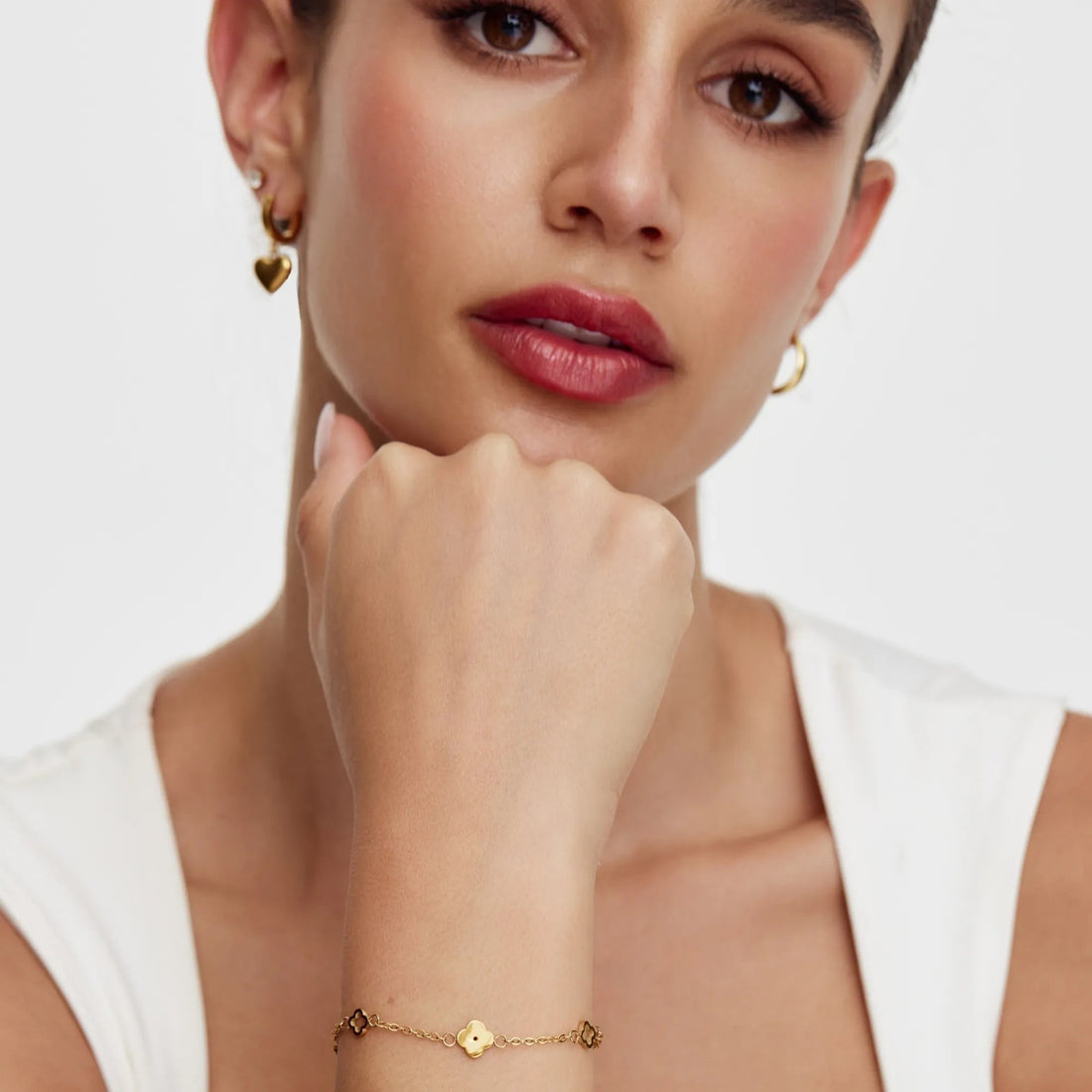 Delicate Clover Bracelet
